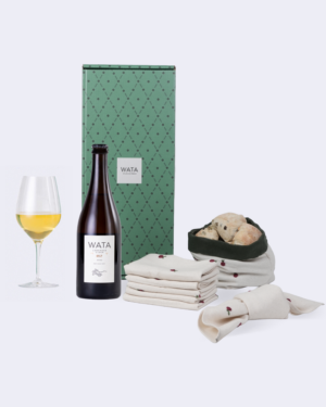 WATA X HAND-EMBROIDERED LINEN NAPKINS AND BREAD BASKET by Au Fil des Fleurs